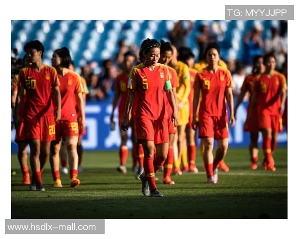 中国国家足球队精彩瞬间回顾与球员风采展示