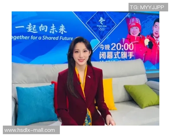 天下足球女主持魅力四射身材惹眼引发热议 天下足球女主持魅力四射身材惹眼引发热议