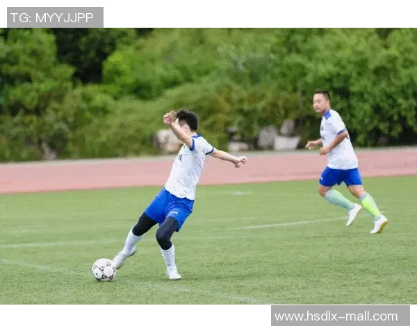 智哥足球带你领略精彩赛事解析与球员动态尽在其中